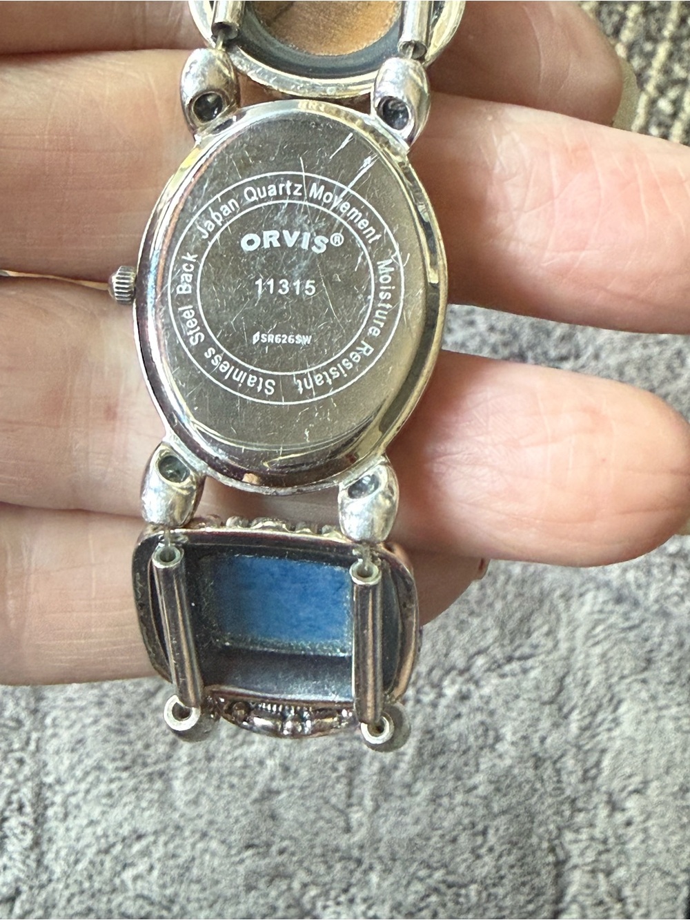 Orvis woman’s watch with semi precious stones in silvertone, abalone oval face. - Picture 9 of 12